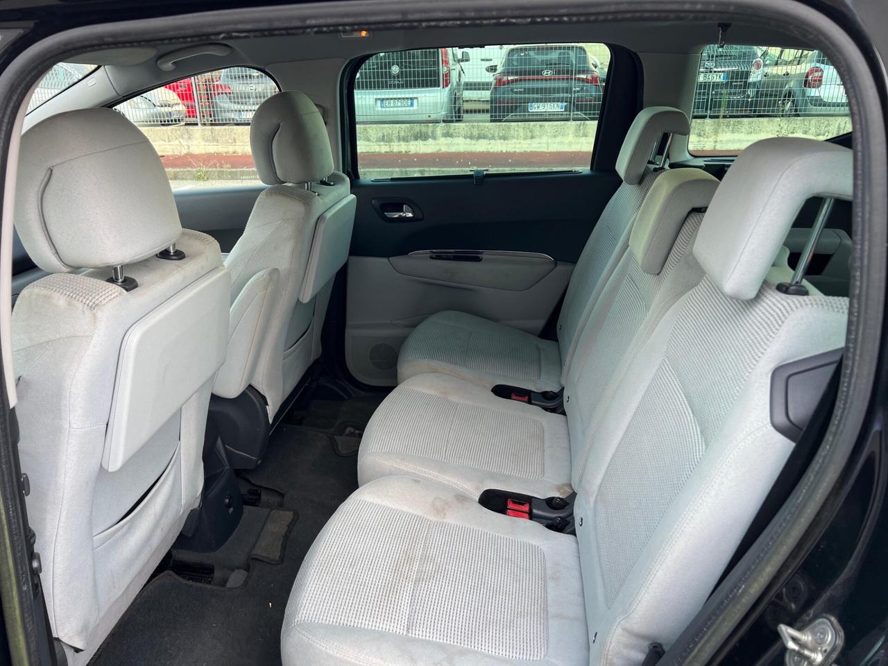Peugeot 5008 1.6 THP 156CV Allure