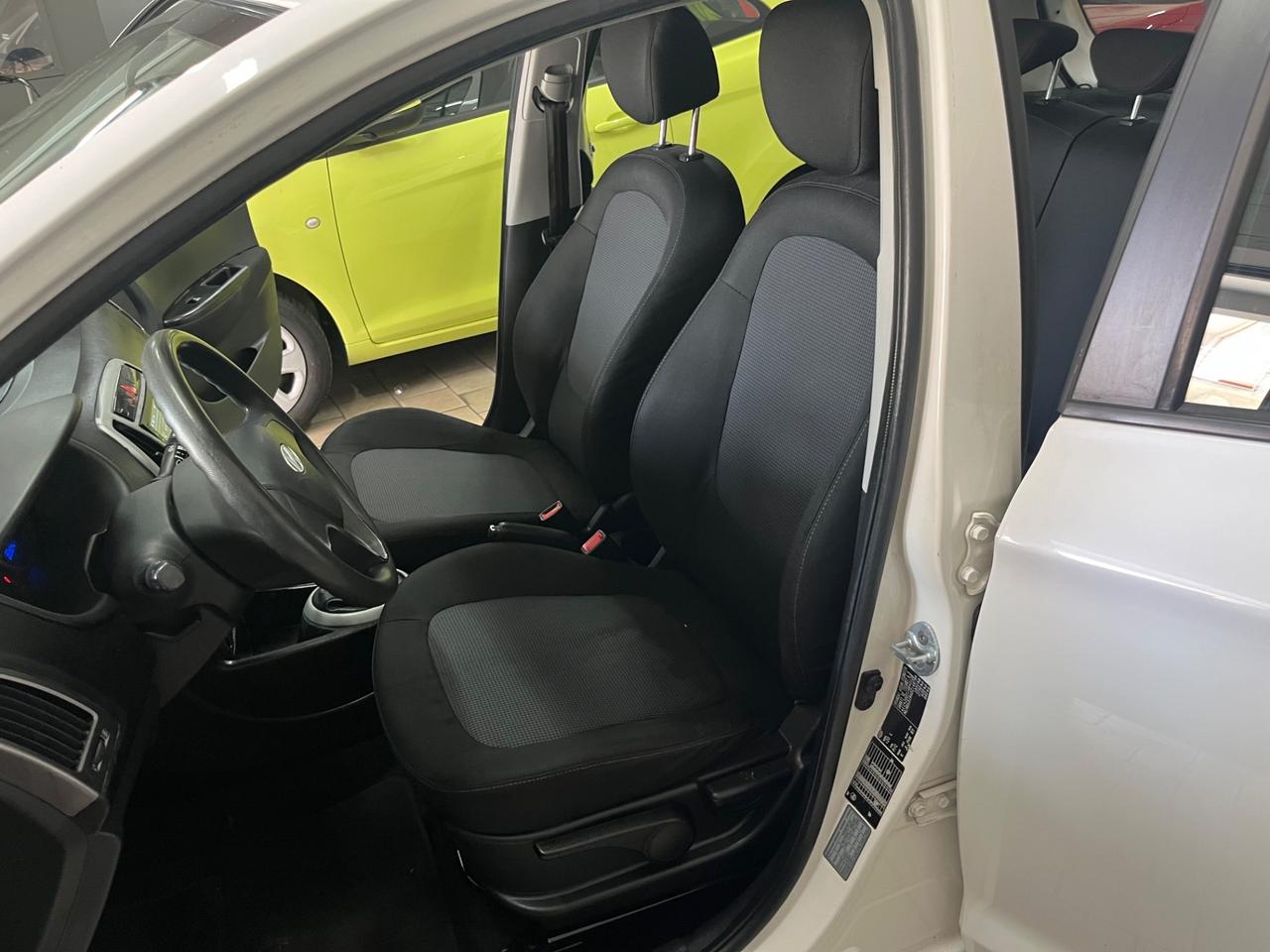 Hyundai i20 1.4 CRDi 5p. Tagliandata 12