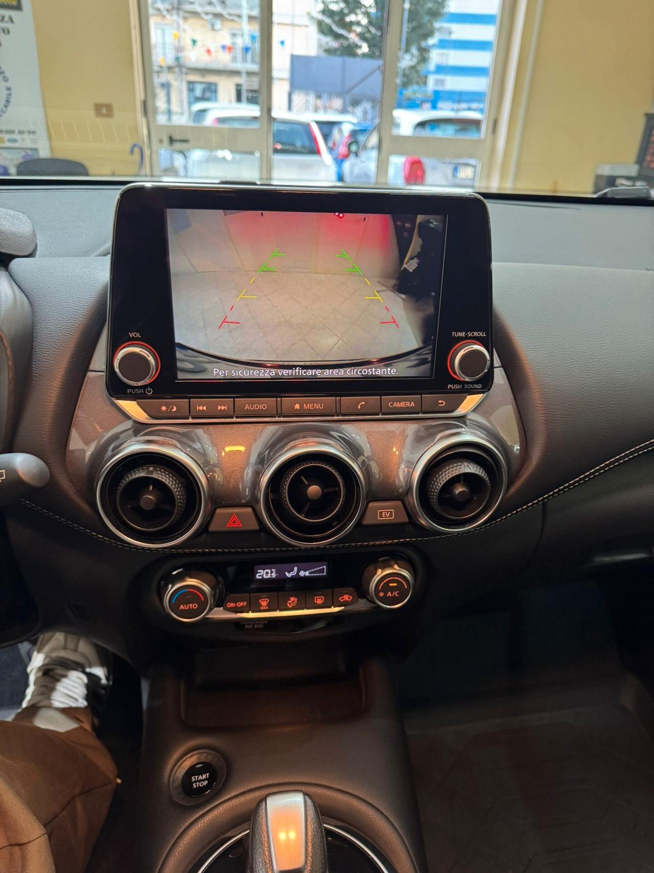 Nissan Juke 1.6 HEV N-Connecta