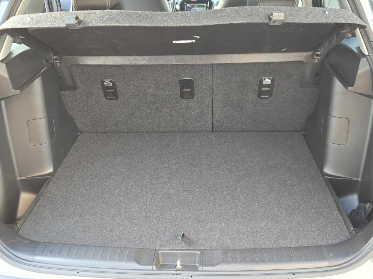 Suzuki Vitara 1.4 Hybrid Top