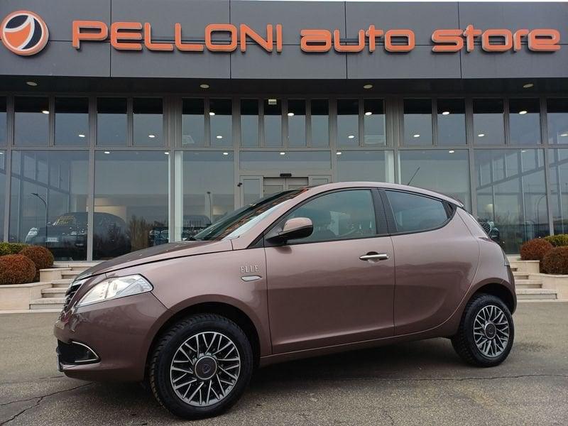 Lancia Ypsilon 0.9 t.air Elle ecochic metano 80cv 1°PROP