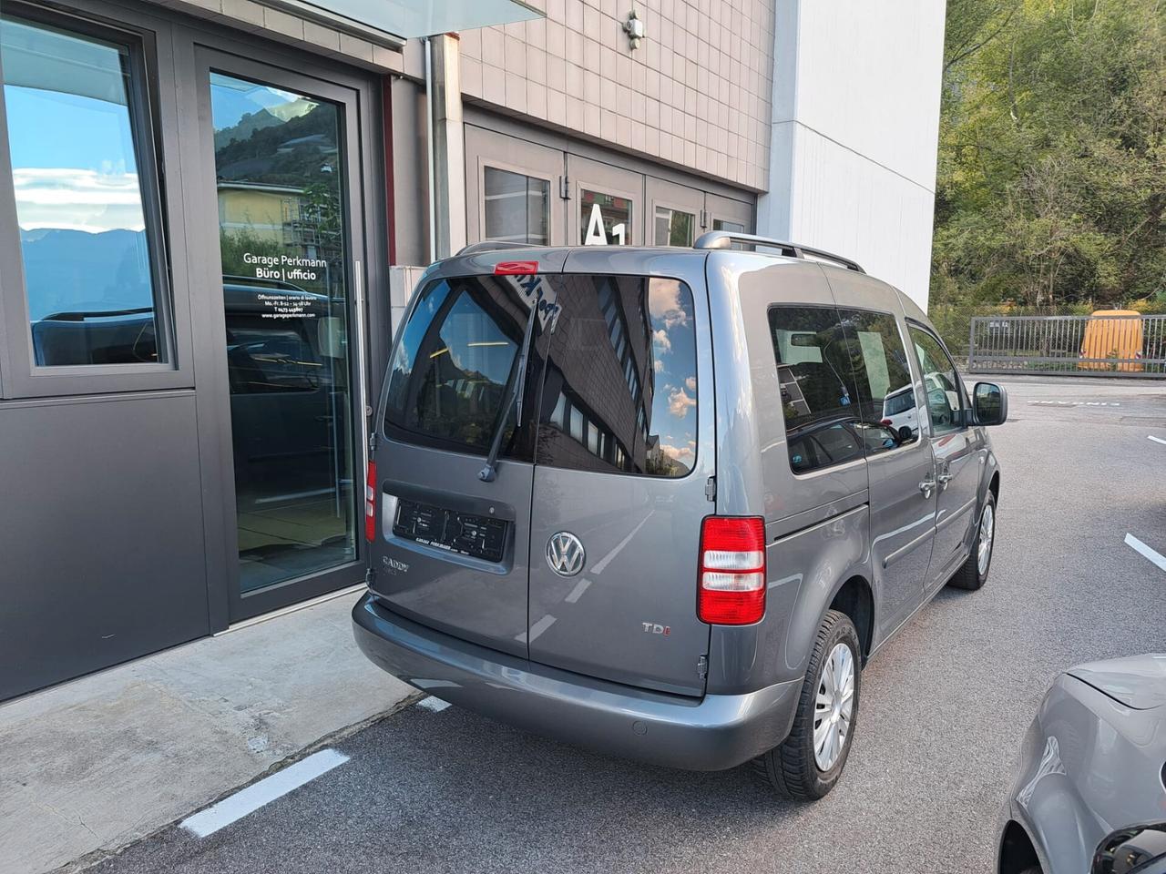 Volkswagen Caddy 1.6 TDI Navi Con.