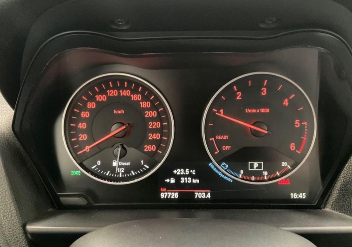 Bmw 116d 5p. Urban 116cv