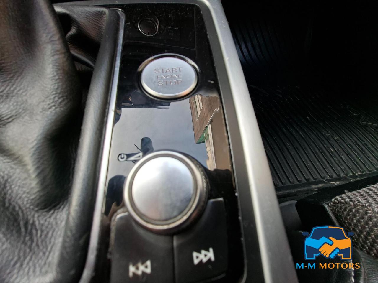 AUDI A6 AVANT S LINE gancio traino