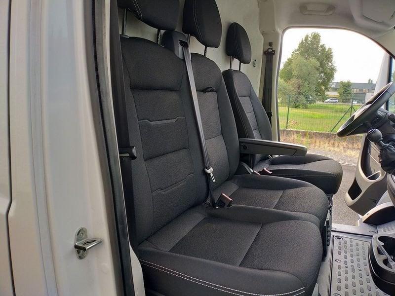 Peugeot Boxer Boxer 333 2.2 BlueHDi 140 S&S PM-TM Furgone L2H2