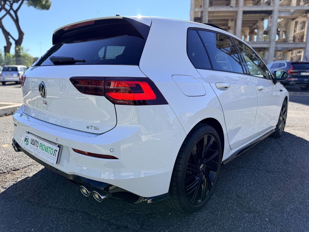 Volkswagen Golf 1.5 eTSI 130cv DSG R-Line TETTO