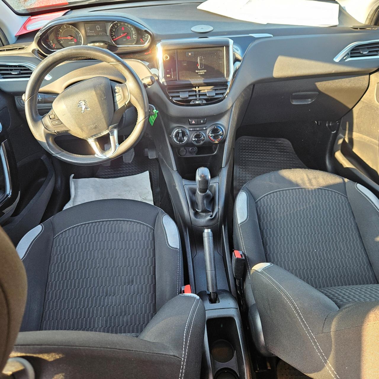 Peugeot 208 UNIPRO NEOPATENTATI PREZZO REALE E FINALE