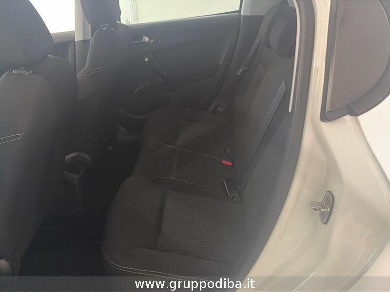 Peugeot 208 I 2015 Benzina 5p 1.2 puretech Access 82cv
