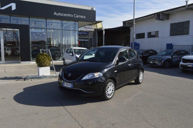 LANCIA Ypsilon 1.2 69 CV 5 porte Gold