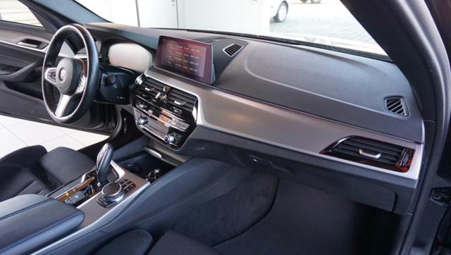 BMW 520 d xDrive Touring Msport