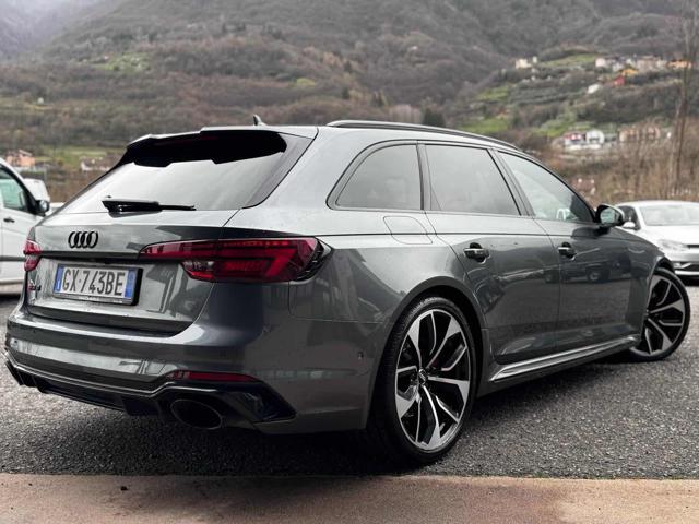 AUDI RS4 4 Avant