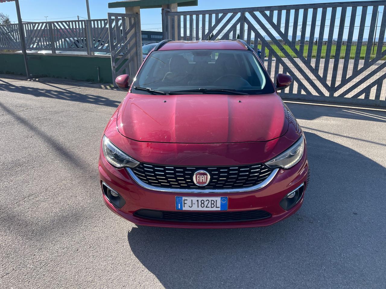 Fiat Tipo 1.3 Mjt 95CV SW Lounge-NAVIGATORE-RETROCAMERA