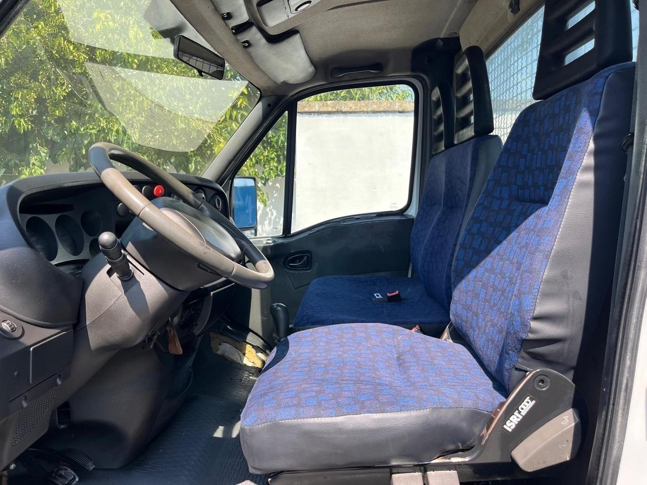 Iveco daily 35c12-2.3cc-cassone riba-2003