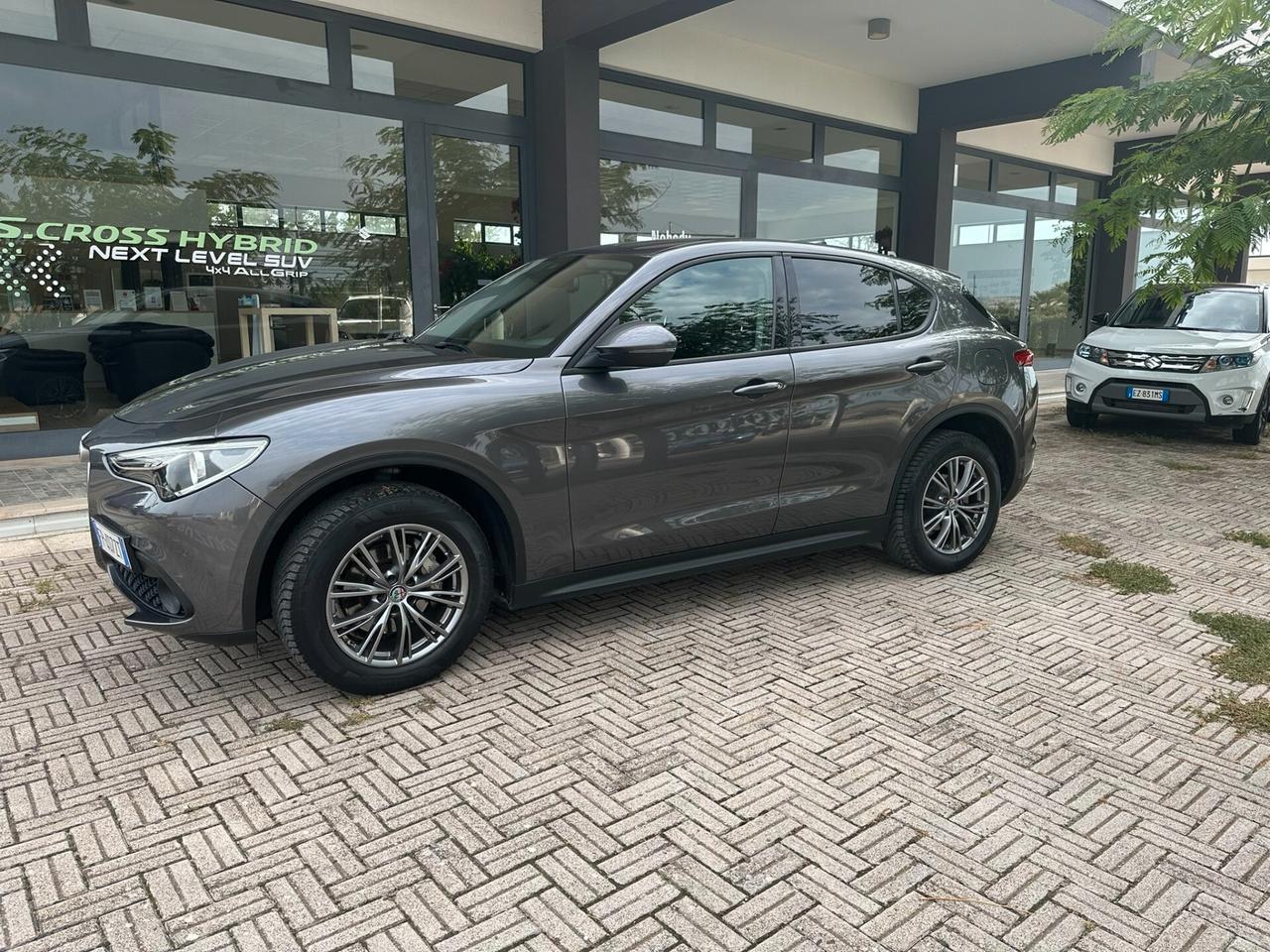 Alfa Romeo Stelvio 2.2 Turbodiesel 210 CV AT8 Q4 Executive