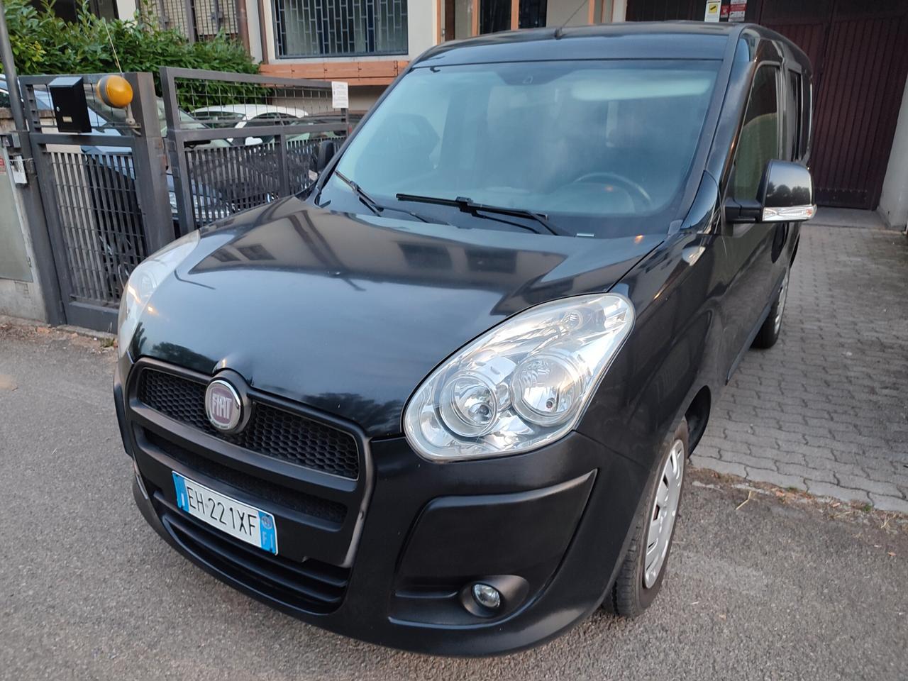 FIAT DOBLO 2011 A METANO DI CASA 1.4T-JET STUPENDO