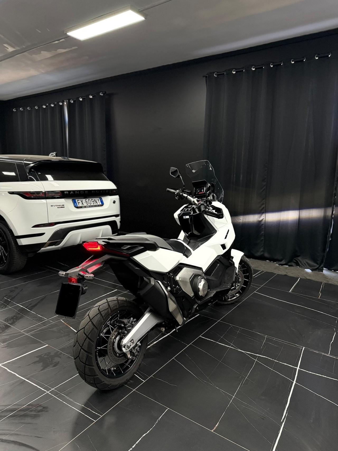 Honda X-ADV 750