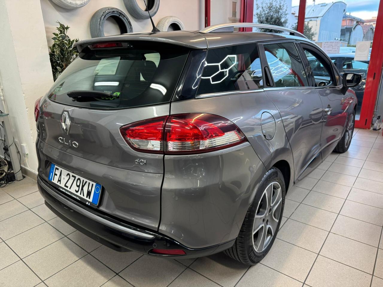 Renault Clio Sporter 1.5 dCi 8V 90CV Costume National