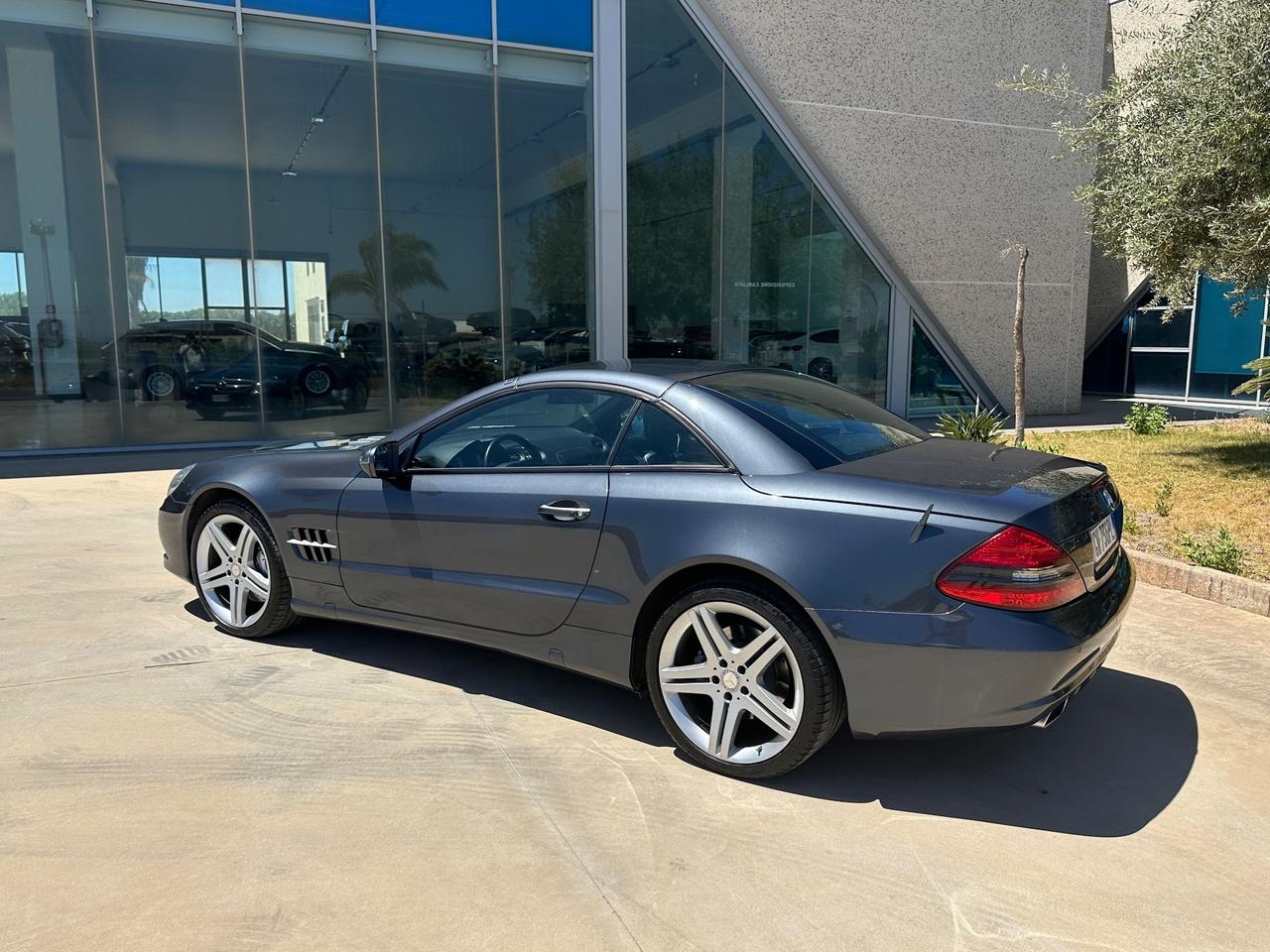 Mercedes-Benz SL 350 Grand Edition offerta T-Stock prezzo imperdibile