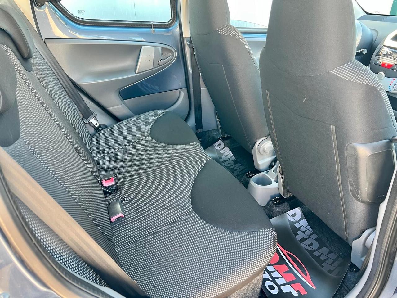 Toyota Aygo 1000 benzina ok neopatentati