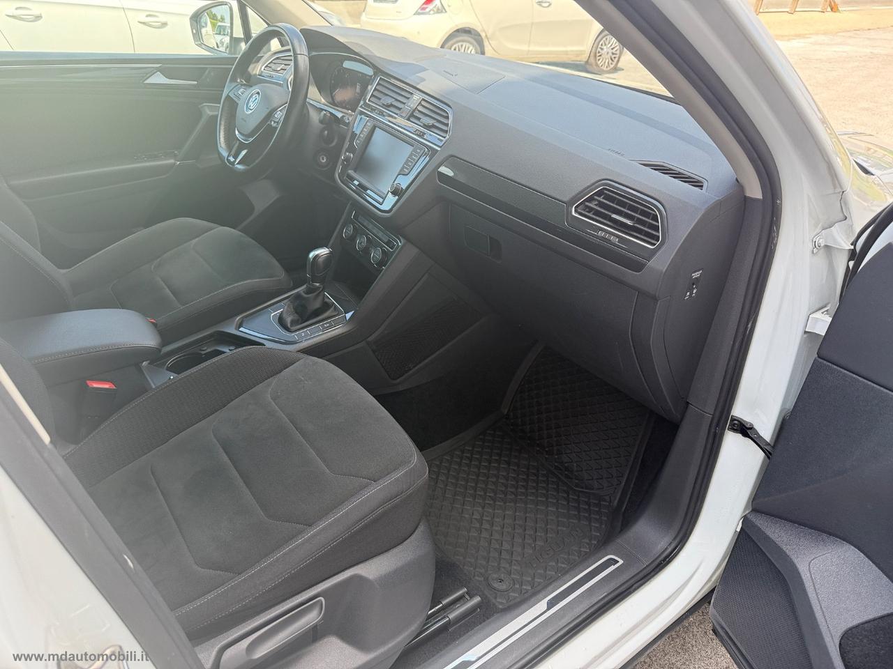 VOLKSWAGEN Tiguan 2.0 TDI DSG Executive BMT VIRTUAL NAVI LED