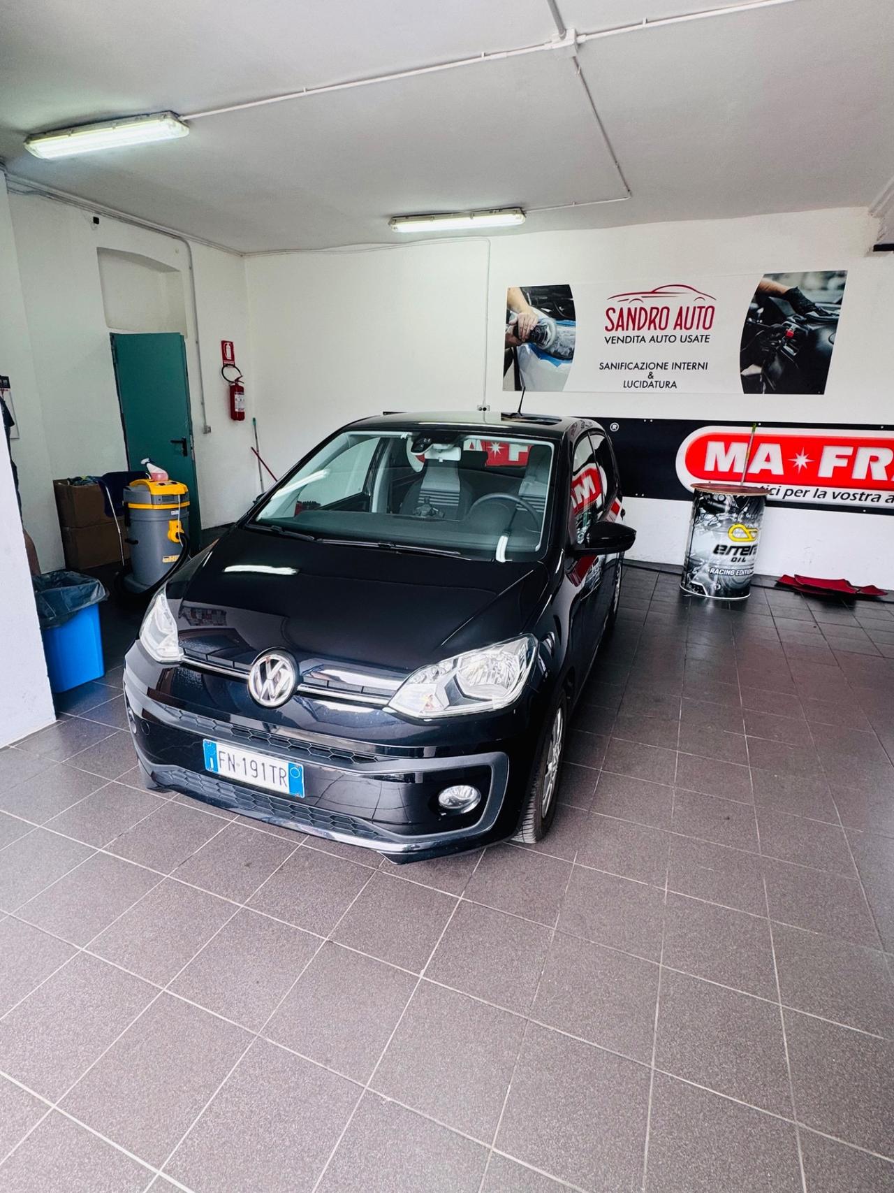 Volkswagen up! 1.0 5p. move