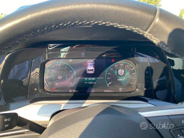 VOLKSWAGEN Golf 1.0 TSI EVO Life