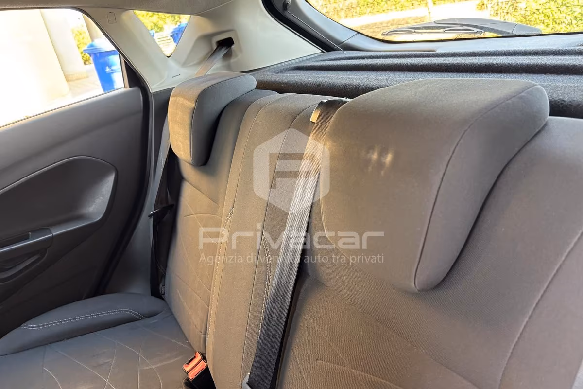 FORD Fiesta 1.5 TDCi 75CV 5 porte