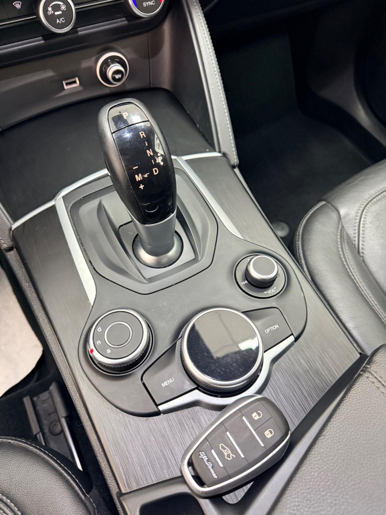 Alfa Romeo Stelvio 2.2 TD 180 CV AT8 RWD Executive 02/2018 EURO 6B