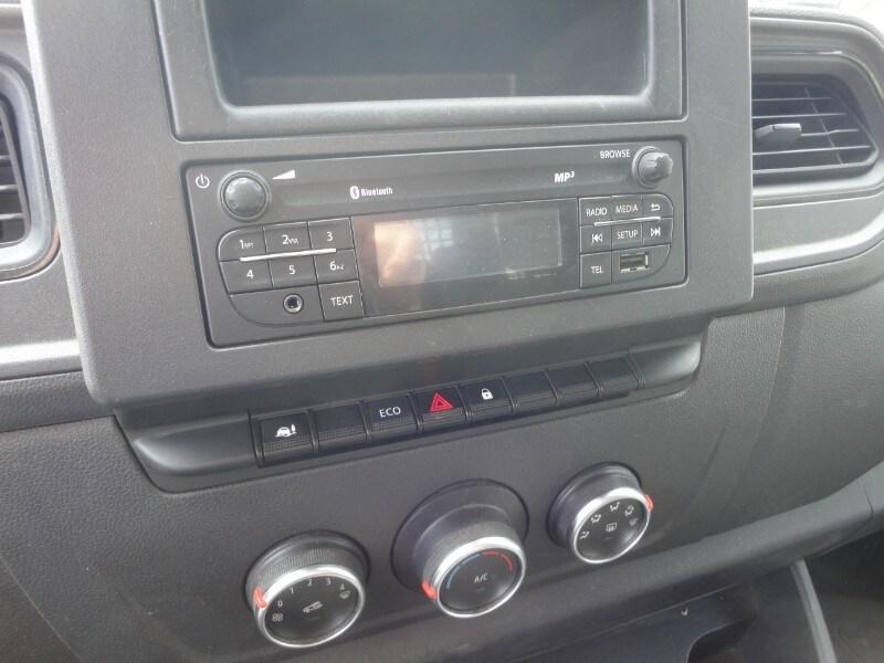 RENAULT Master 5ª serie Master T35 2.3 dCi 135...