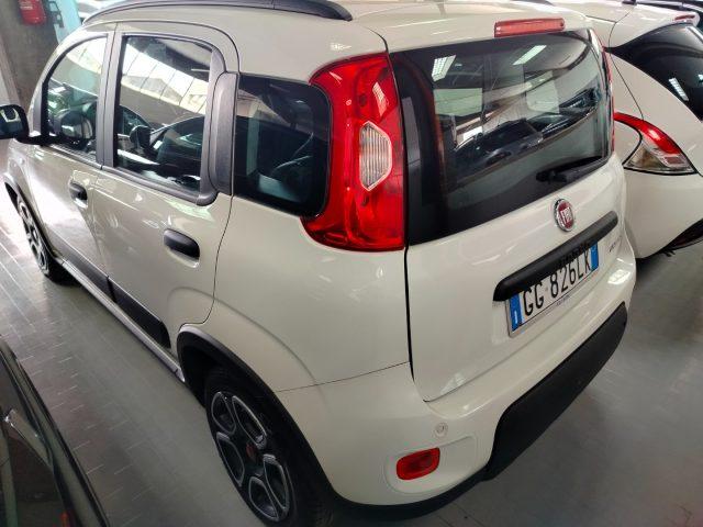 FIAT Panda 1.0 Hybrid City Cross MY22
