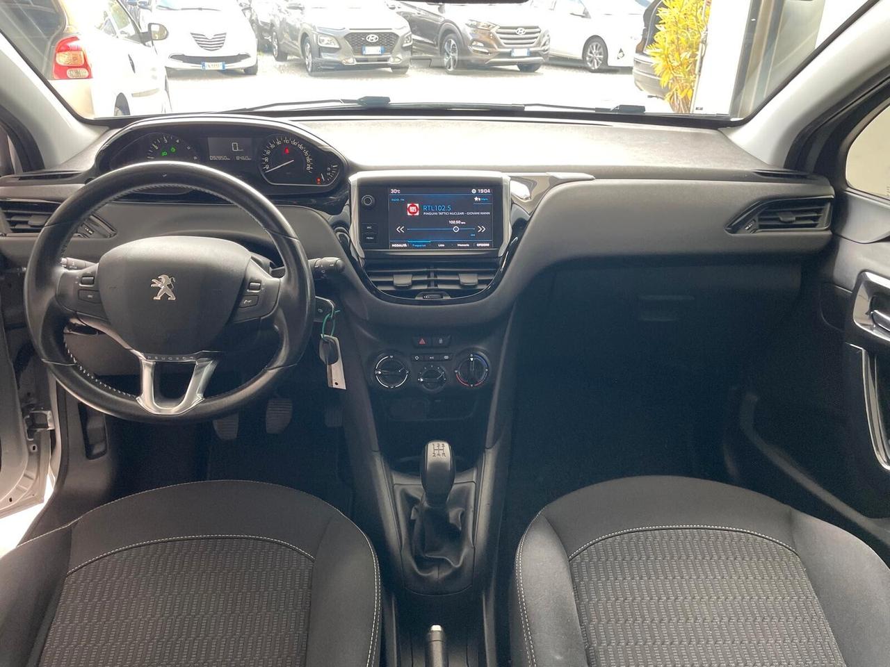 Peugeot 208 PureTech 82 5 porte Allure