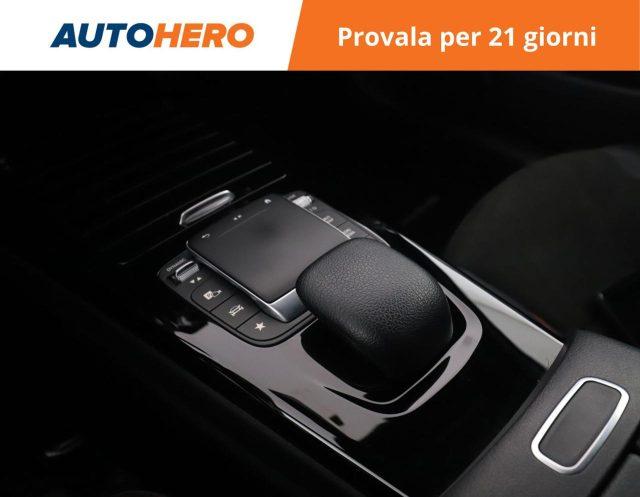 MERCEDES-BENZ A 250 e hybrid EQ Premium