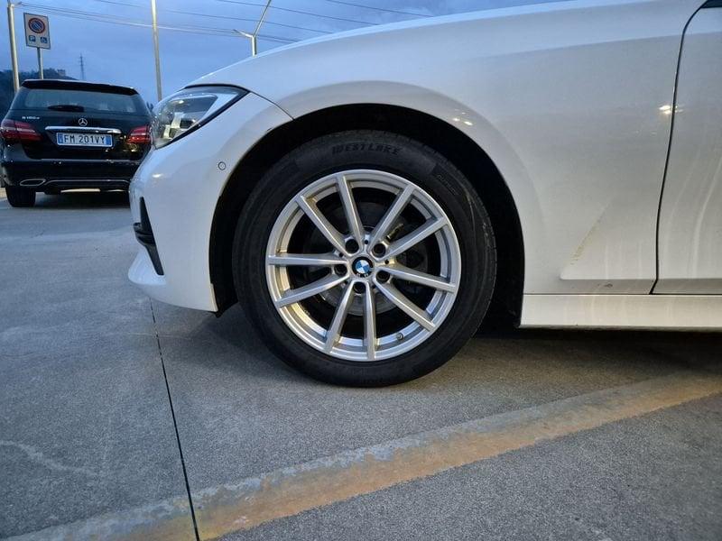 BMW Serie 3 320d Touring xdrive Business Advantage auto