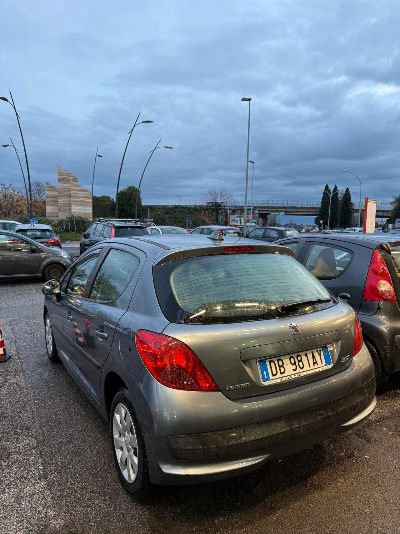 Peugeot 207 1.4 Benzina Unico proprietario