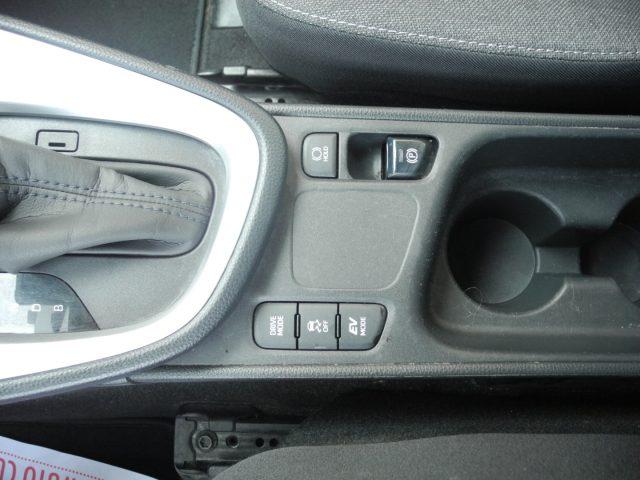TOYOTA Yaris Cross 1.5 Hybrid E-CVT Business -Ok NEOPAT.-IVA detraib.
