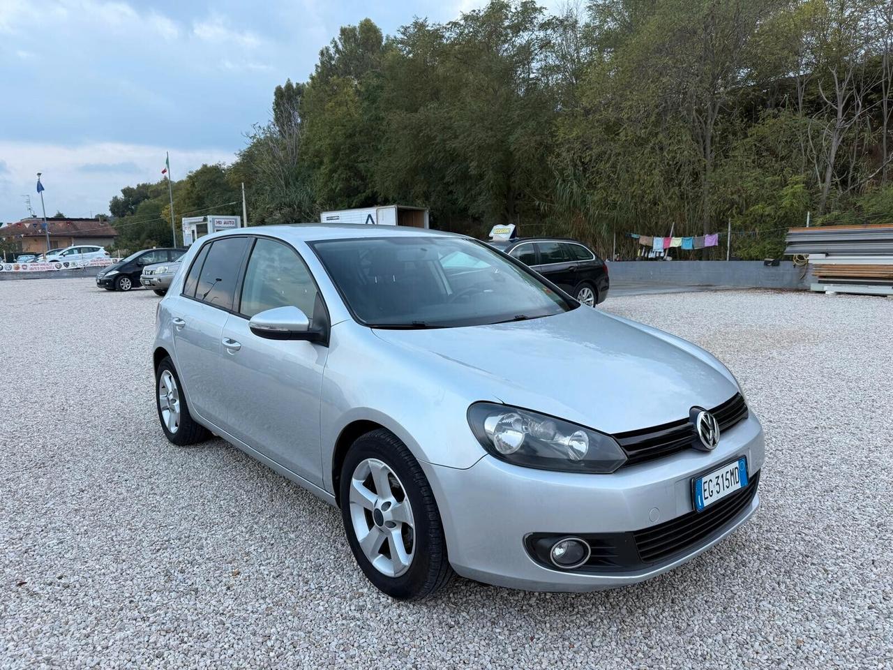 Volkswagen Golf Var. 1.2 TSI DSG Comfortline