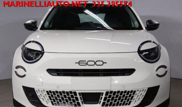 FIAT 600 1.2 Hybrid 100CV DCT MHEV KM ZERO