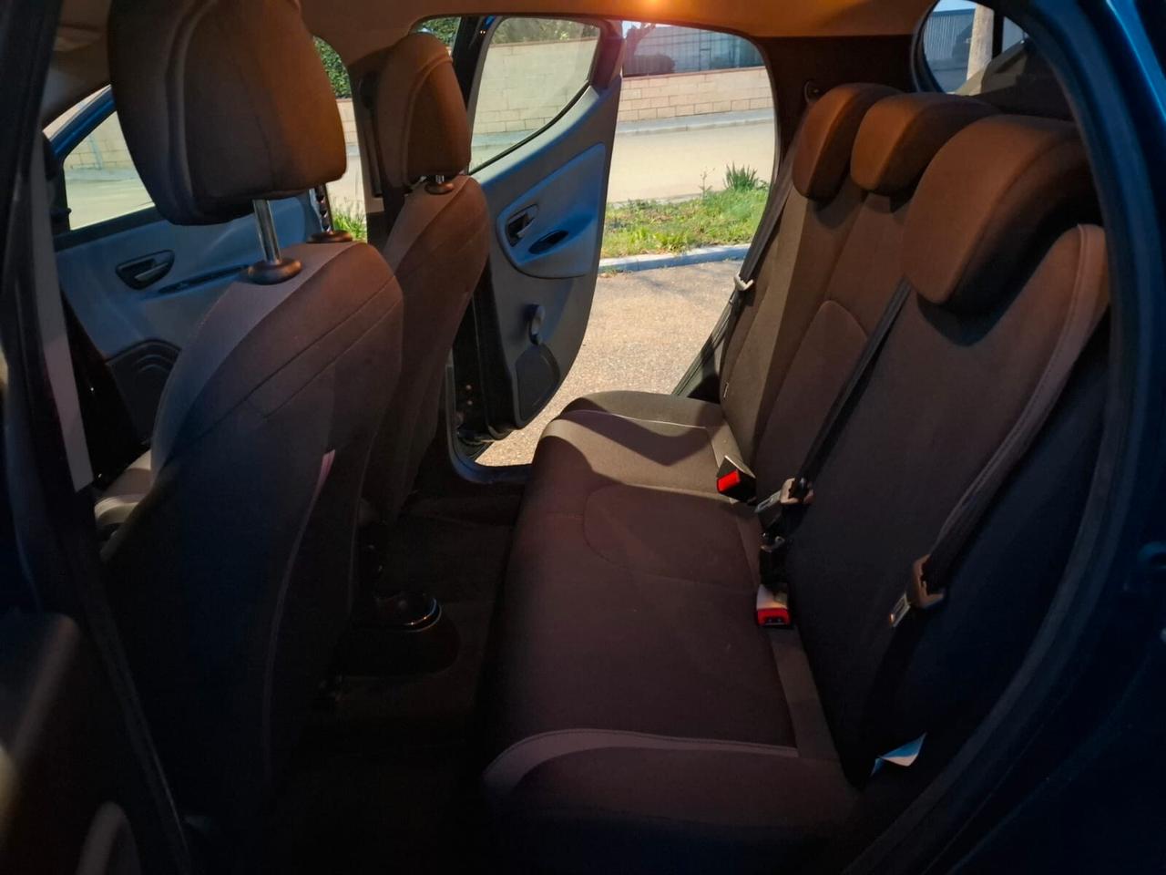 Lancia Ypsilon 1.2 5 porte GPL del 16 SOLO 128.000 KM