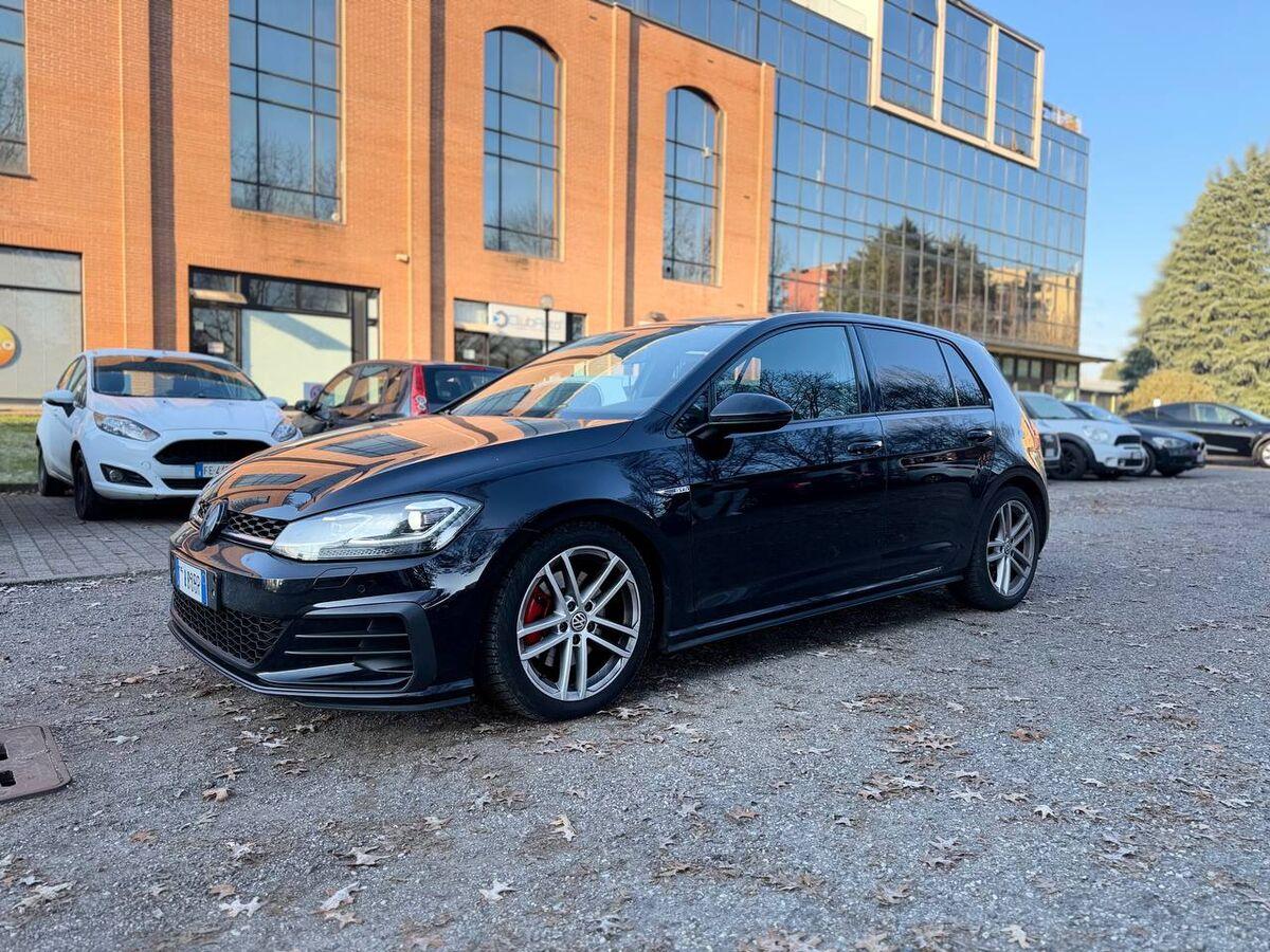 Volkswagen Golf 2.0 tdi Gtd 184cv dsg