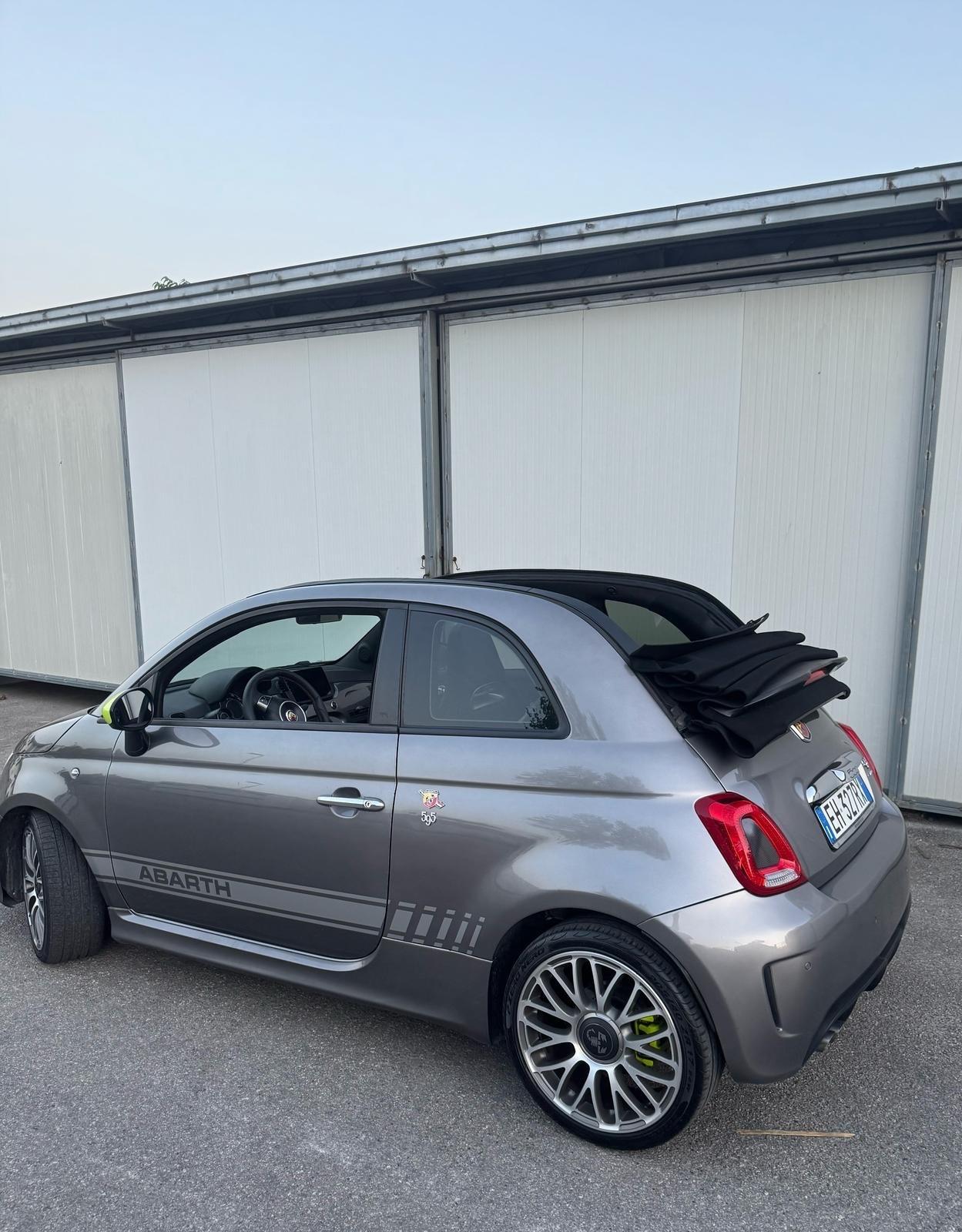 Abarth 500 C 1.4 Turbo T-Jet