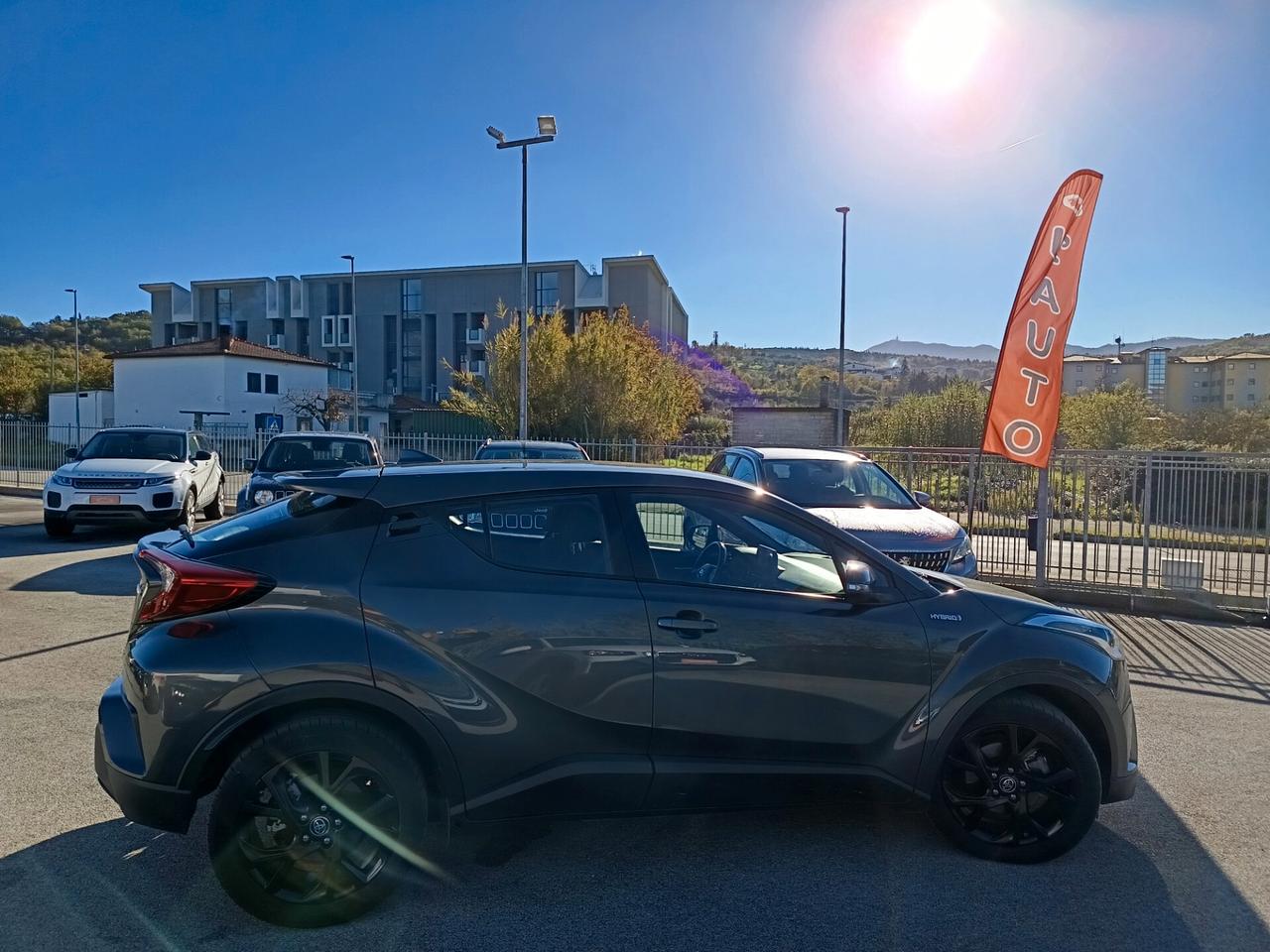 Toyota C-HR 1.8 Hybrid E-CVT Business 2WD