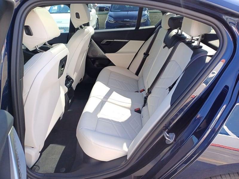 BMW Serie 5 520d 48V xdrive MSport auto