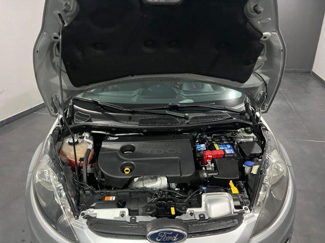 FORD Fiesta 1.4 TDCi 70CV 5 porte Titanium