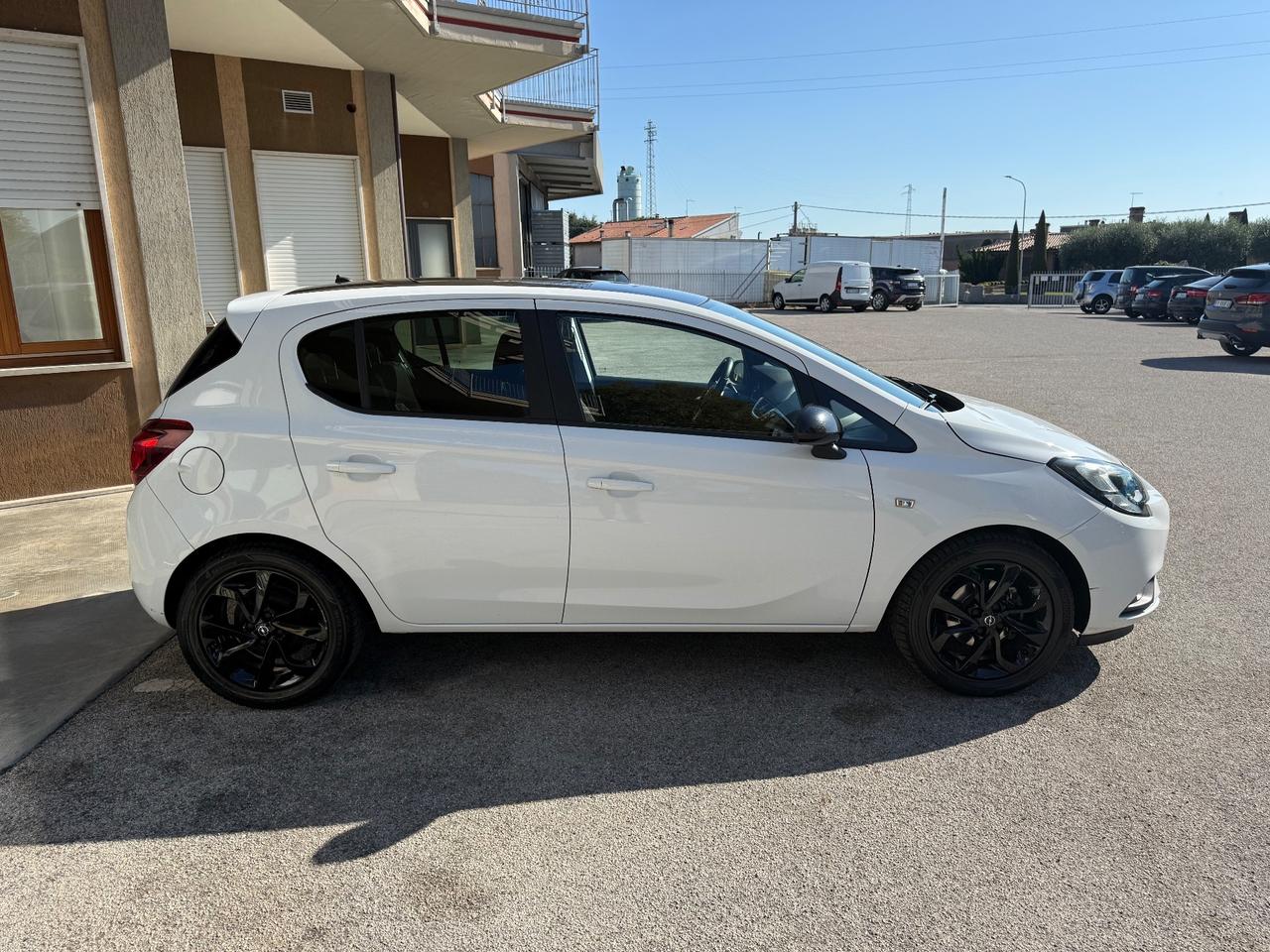 Opel Corsa 1.4 90CV GPL Tech 5 porte b-Color