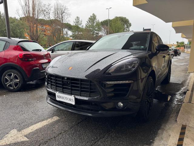 PORSCHE Macan 2.0