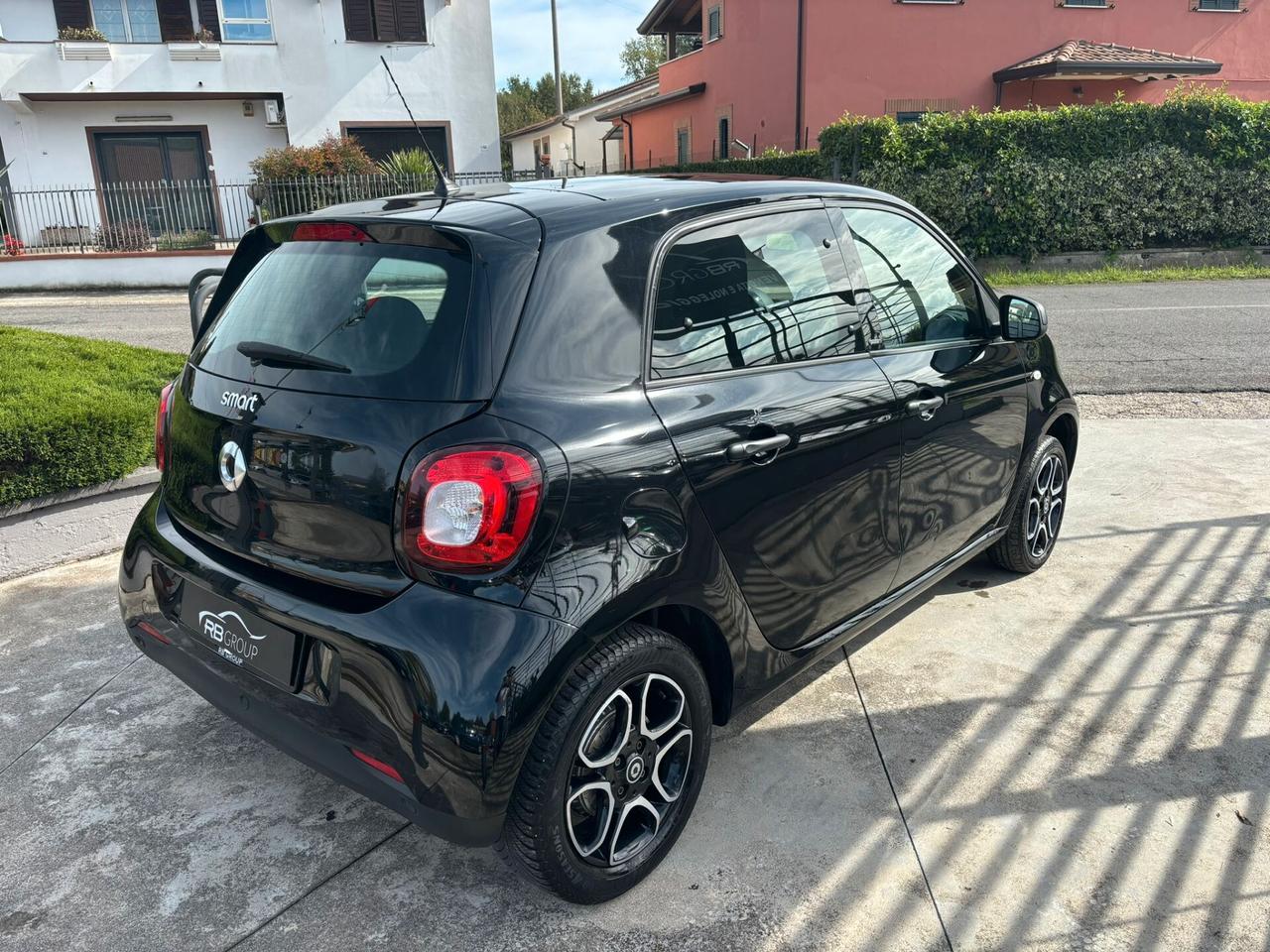 Smart ForFour 70 1.0 Passion