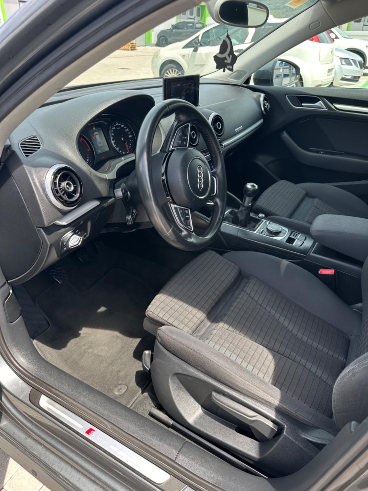 Audi A3 S line 2.0 TDI 150 CV QUATTRO
