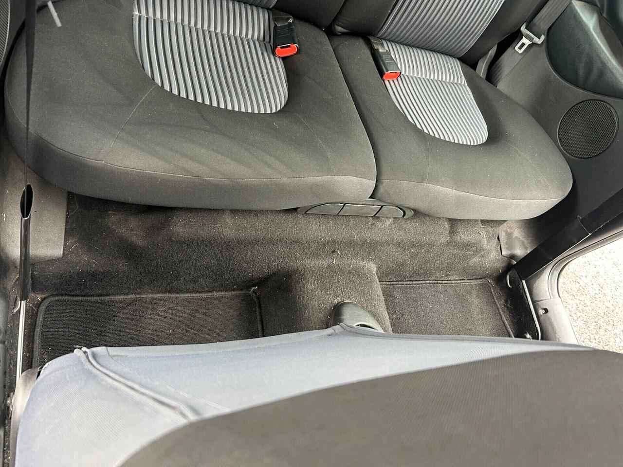 Lancia Ypsilon 1.2 cc GPL valido fino 2031 unica proprietaria