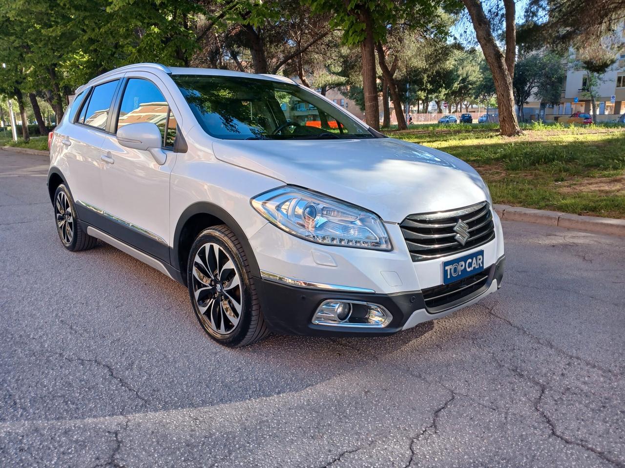 Suzuki S-Cross 1.6 DDiS Start&Stop 4WD All Grip Top