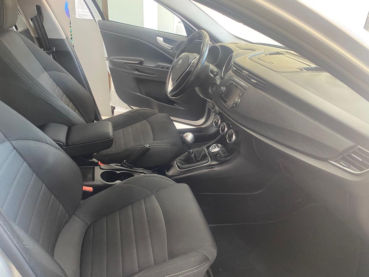 Alfa Romeo Giulietta 1.6 JTDm 120 CV